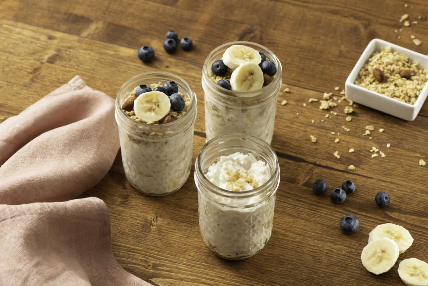 Fruit and Granola Parfaits
