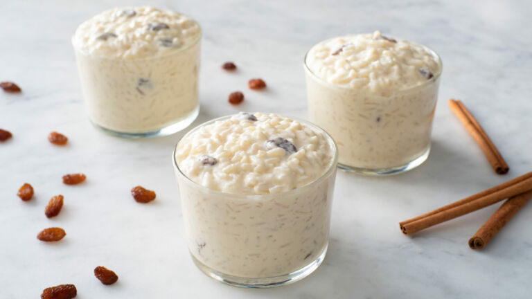Vanilla Raisin Rice Pudding
